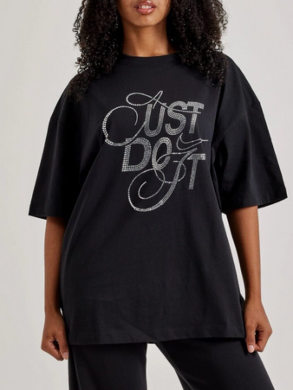 Nike Glam Rhinestone Embellished Oversized Black T-Shirt Size M L FZ1153 010